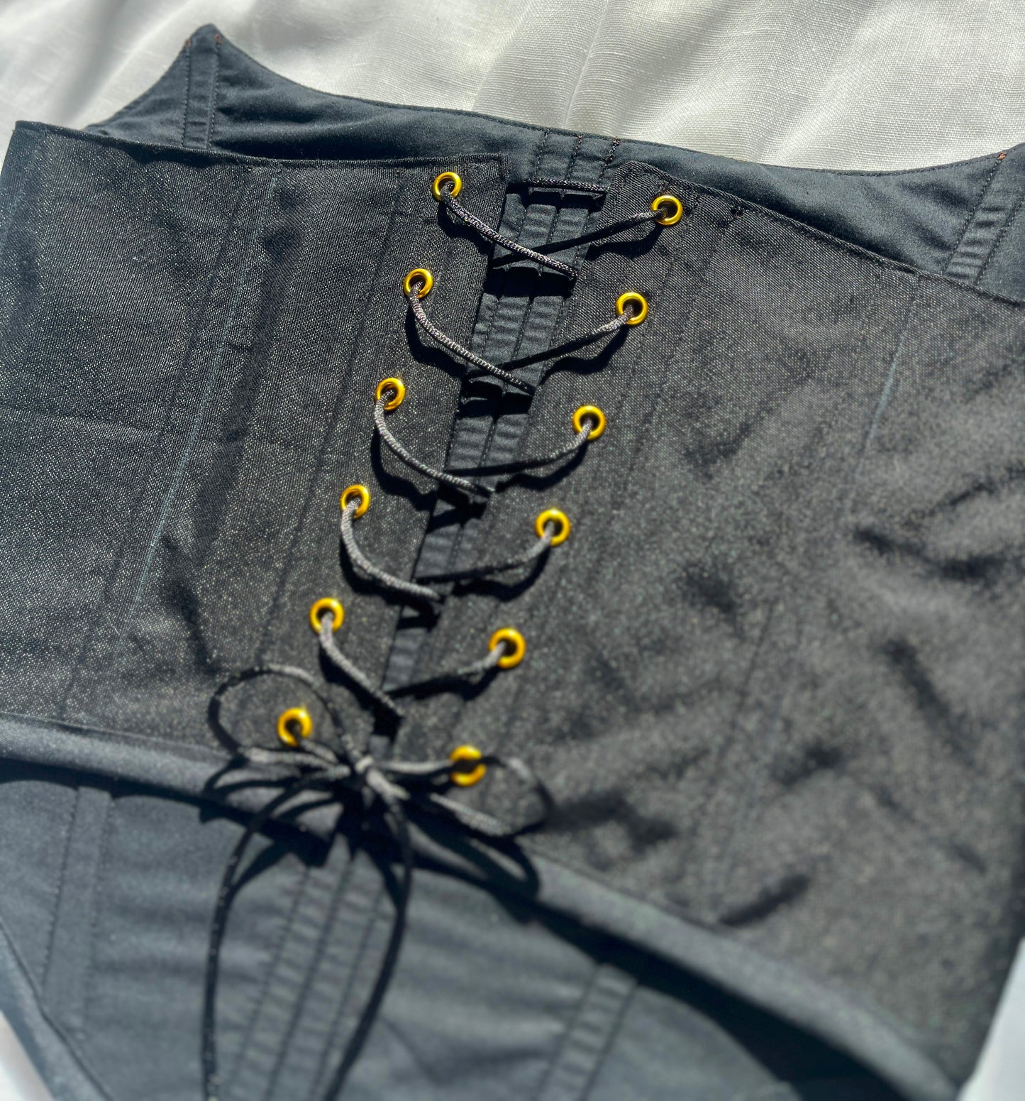 the kiss corset lace up back