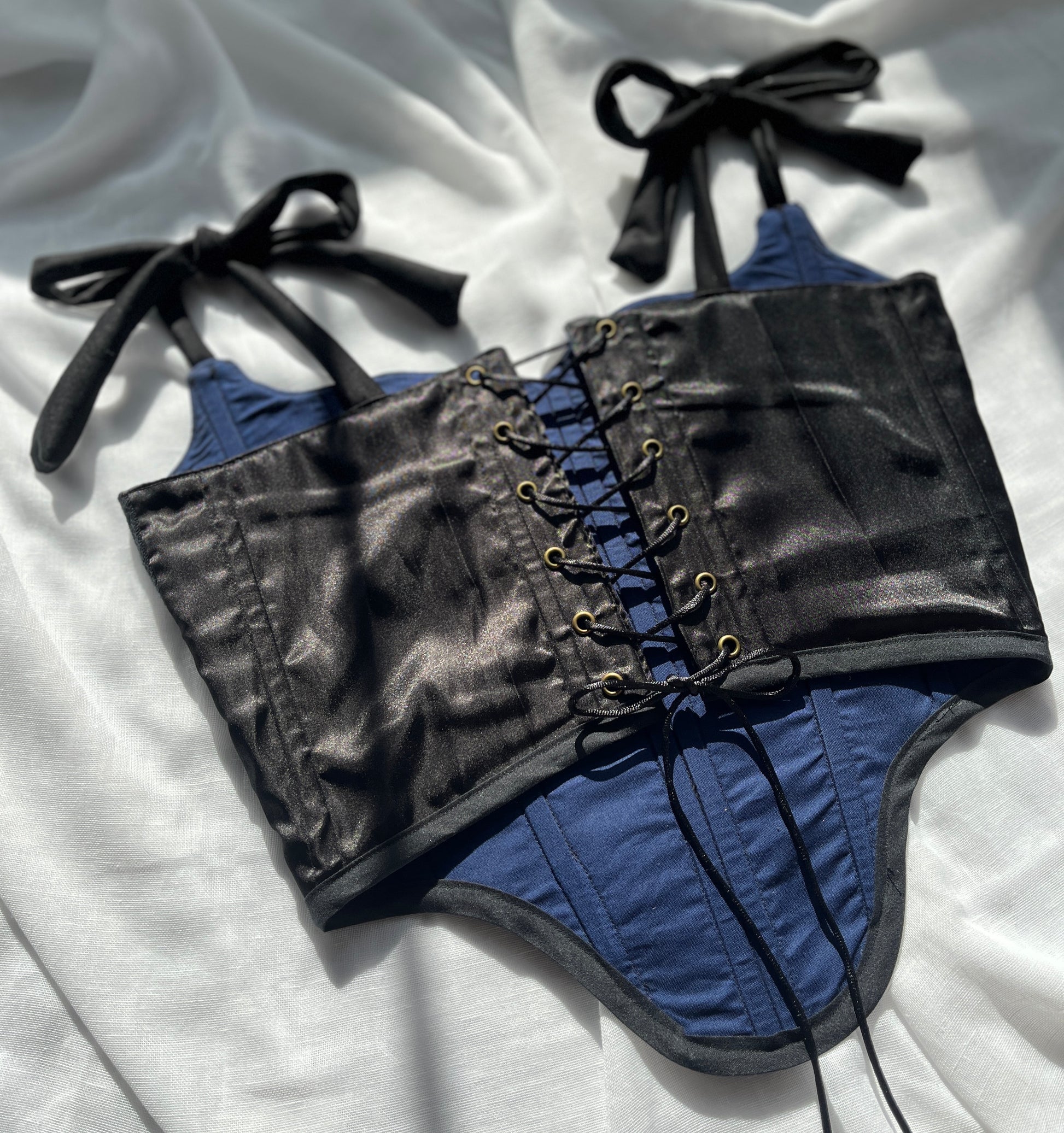 lady ermine corset top lace up 